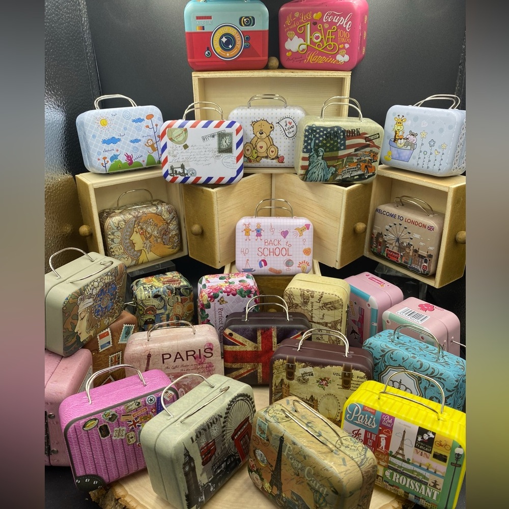 Metal box Mini suitcase storage with two handles jewelry,eyelashes,party gift